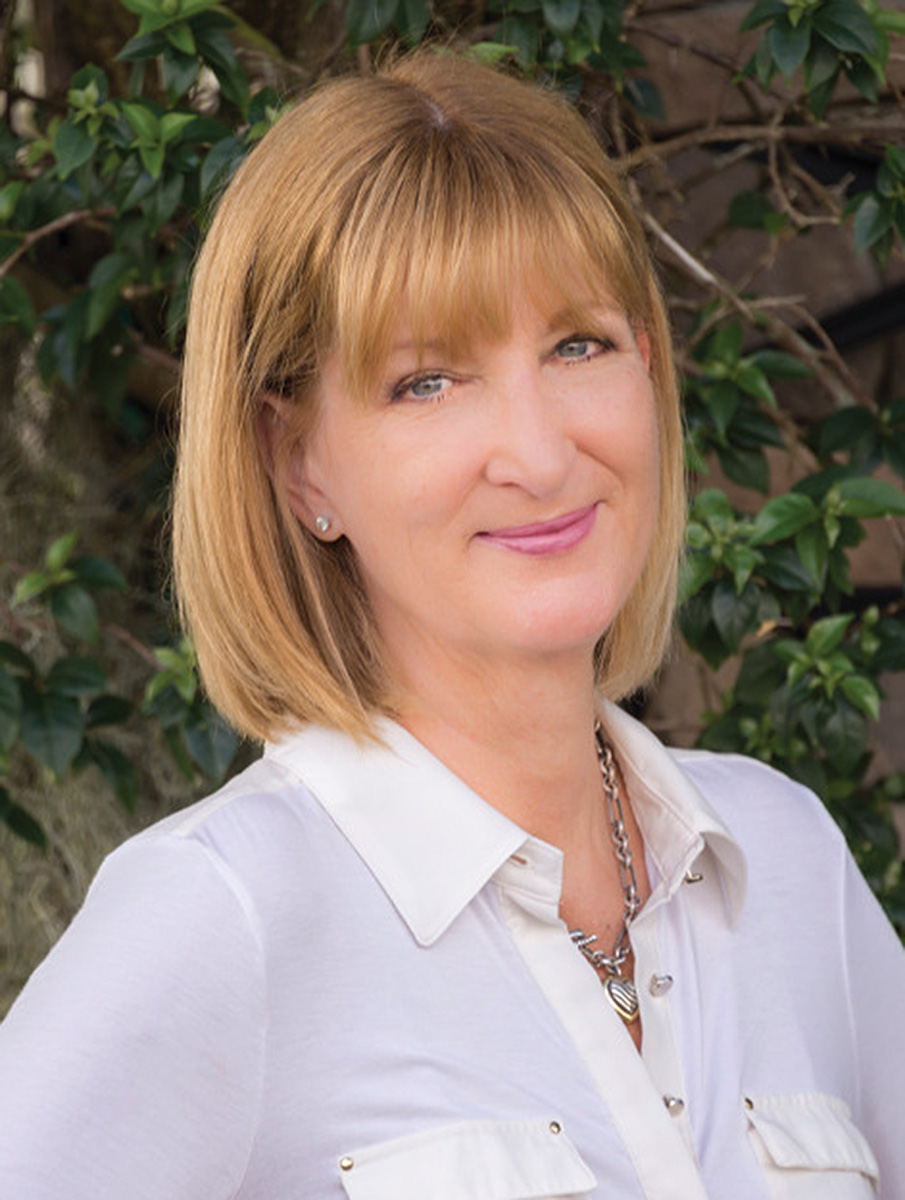 Christina Evans, area specialist, Vinyards, Naples FL